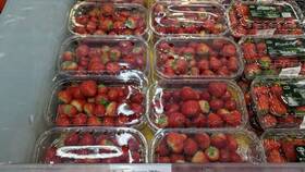 Сколько стоит клубника в магазинах ВкусВилл в Дефиле